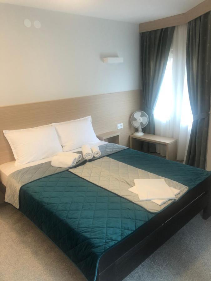 Garni Hotel Vir วรินรัชกา บานยา ภายนอก รูปภาพ